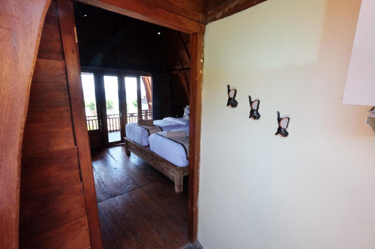 Adara Beach Huts Batununggul エクステリア 写真