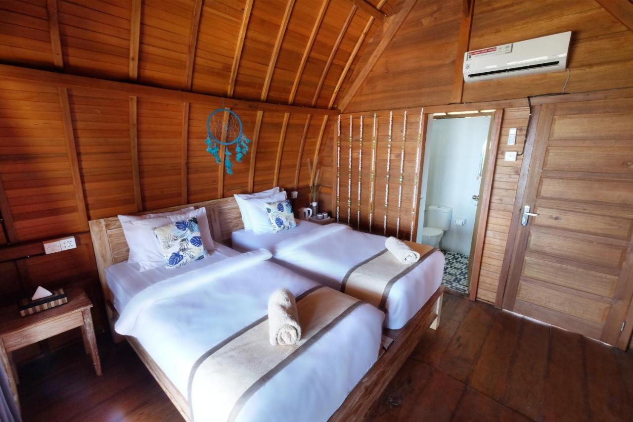 Adara Beach Huts Batununggul エクステリア 写真